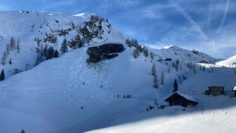 Hier ist der Lawinenkegel zu sehen. (Bild: LPD Kärnten)