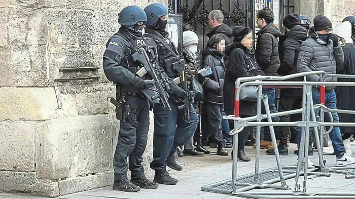 Die Polizeipräsenz wird dieses Mal am Silvesterabend hoch sein.