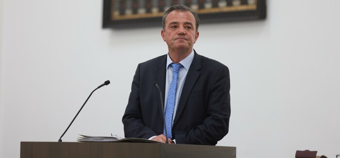 Pewny überwies viel Geld an Betrüger.