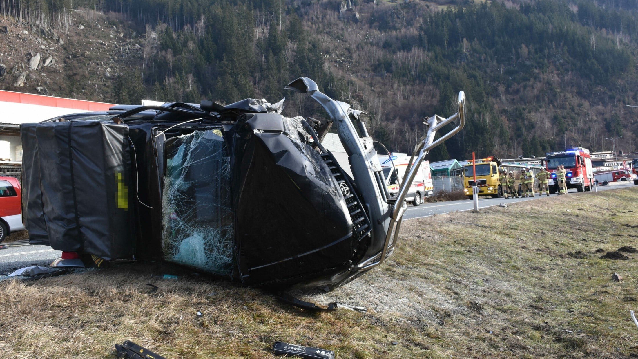 Zwei Verletzte - Zillertal: Polizei Sucht Nach Frontalcrash Zeugen ...