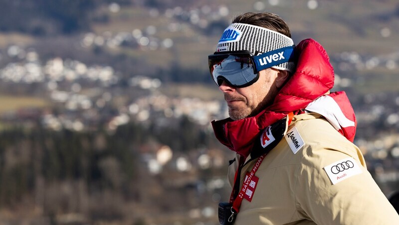 Cheftrainer Roland Assinger nominierte die Pinzgauerin für den Weltcup-„Riesen“ in Are. (Bild: GEPA pictures)