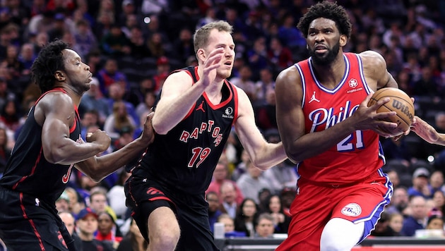 O.G. Anunoby (l.) und Jakob Pöltl (Bild: 2023 Getty Images)