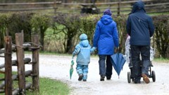 Im Westen des Landes tauchen am Montag erste dichte Wolken der nächsten Störung auf. (Bild: APA/BARBARA GINDL)