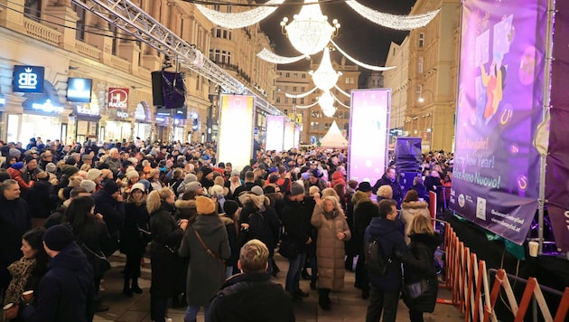 Countless visitors are expected again, especially on New Year's Eve - the police are prepared (symbolic image). (Bild: Peter Tomschi)