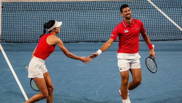 Novak Djokovic und Olga Danilovic haben gut lachen. (Bild: AFP or licensors)
