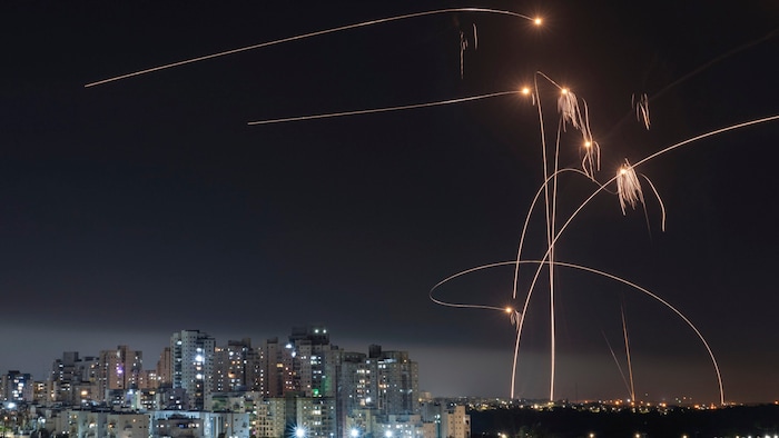 Israels „Iron Dome“ im Einsatz. Der Iran griff vergangenes Wochenende Israel an.