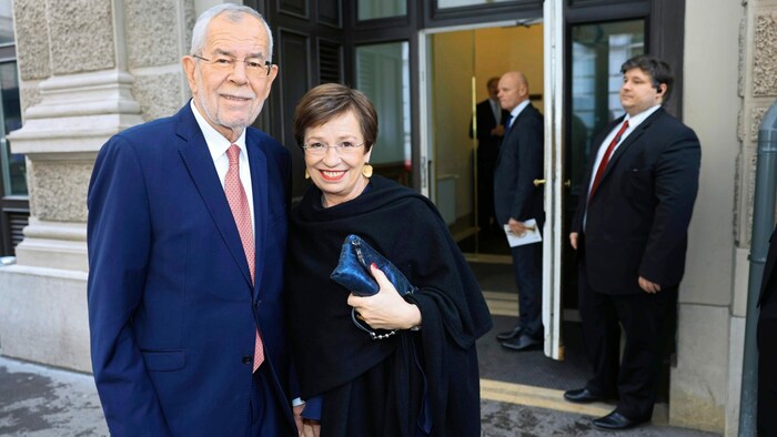 Van der Bellen mit seiner Gattin Doris Schmidauer