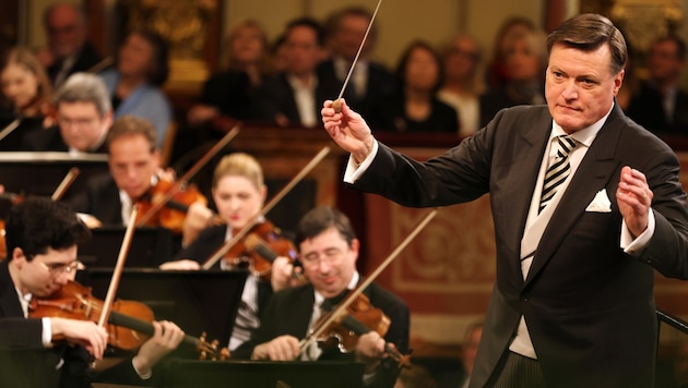 Christian Thielemann conducts Strauss' Capriccio in Salzburg. (Bild: APA/DIETER NAGL)