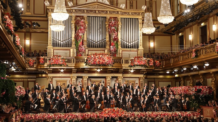 Der Blumenschmuck im Goldenen Saal des Musikvereins