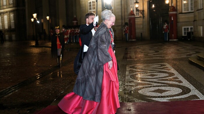 Königin Margrethe entschied sich für ihr letztes Neujahrsbankett als amtierende Monarchin für ...