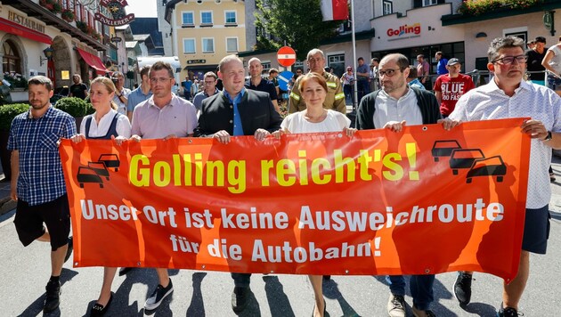Bereits im Sommer 2021 gingen die Gollinger auf die Straße (Bild: Tschepp Markus)