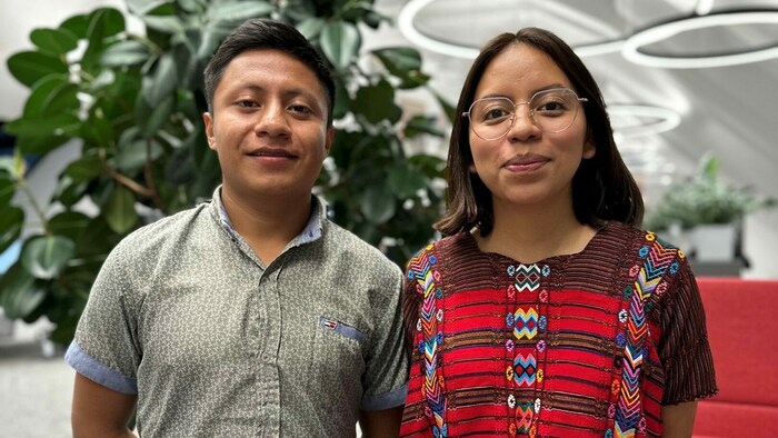 Coronado Ramírez (r.) und Godínez Velásquez beim Besuch in der „Krone“-Redaktion