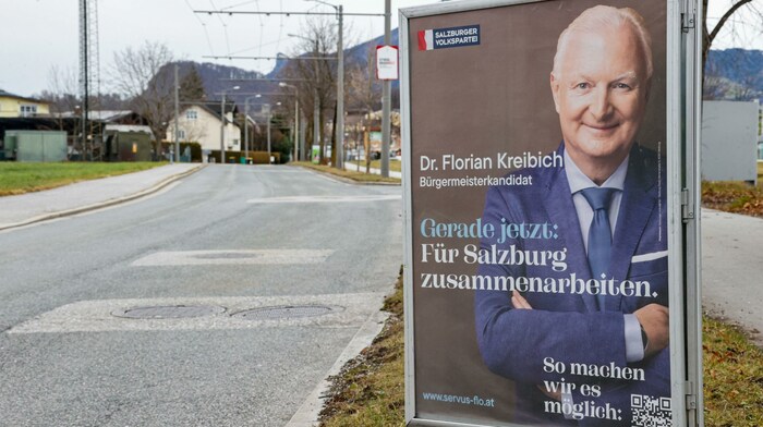 In der Stadt Salzburg plakatieren die Parteien ihre Kandidaten schon fleißig.
