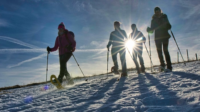 Die Wanderung kann mit oder ohne Schneeschuhe unternommen werden