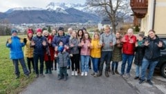 Die Bewohner des Riedlwegs wollen nicht mehr. Sie fordern ein Ende des Verkehrswahnsinns. Sobald es im Baustellenbereich der Tauernautobahn zu Verzögerungen kommt, nutzen unzählige Urlauber mit ihren Pkw die enge Straße als Ausweichroute. (Bild: Tschepp Markus)