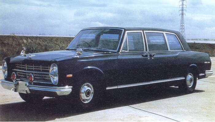 Nissan Prince Royal