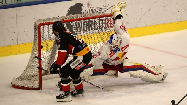 Owre (l.) traf in dieser Saison schon gegen die Bulls (Kickert).