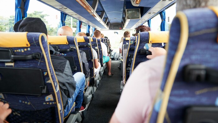 Trotz Aufenthaltsverbot reiste der verurteilte Mörder per Fernreisebus in Deutschland ein.