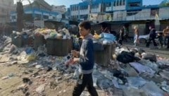 In der Stadt Dschabalija im Norden des Gazastreifens türmt sich der Müll auf den Straßen. Die Angst vor der Ausbreitung von Seuchen wächst. (Bild: AFP)