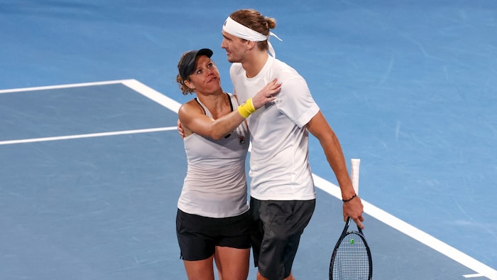 Alexander Zverev und Laura Siegemund freuen sich über den Finaleinzug.