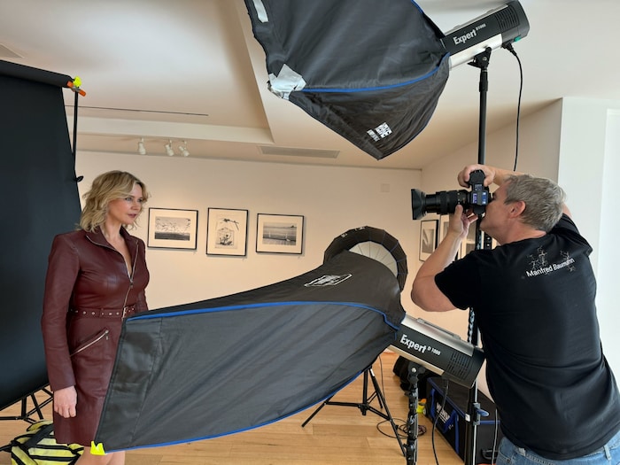 Der berühmte Fotograf Manfred Baumann weiß seine Models richtig in Szene zu setzen - Veronica ...