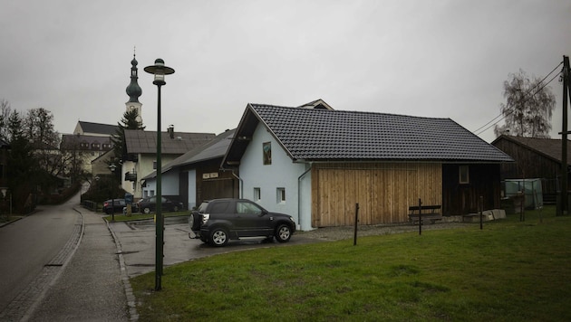 In diesem Haus in Aspach drohte eine 27-Jährige im Schlaf zu ersticken.