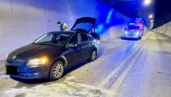 Motorschaden mitten im Karawankentunnel  (Bild: Feuerwehr Friessnitz Rosenbach)