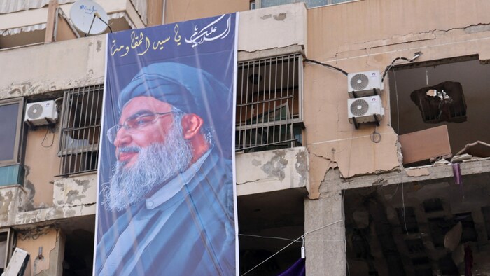 Ein Banner von Hassan Nasrallah in Beirut
