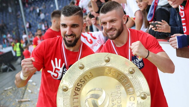 Mit den Bullen wurde Berisha (r.) fünfmal Meister. (Bild: GEPA pictures)