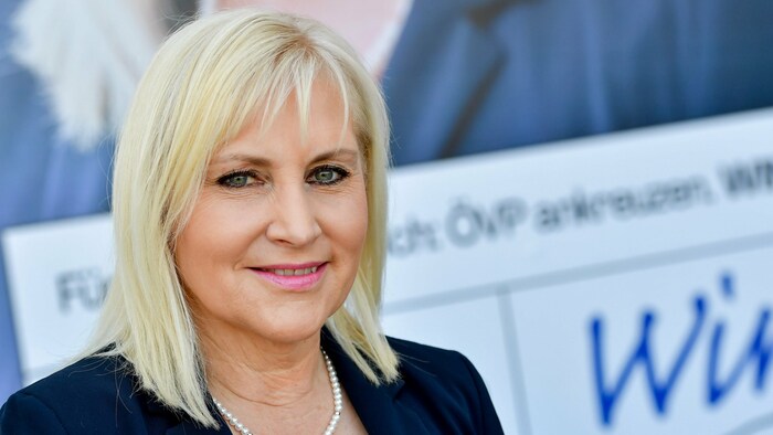 Angelika Winzig achieved second place and remains in Brussels