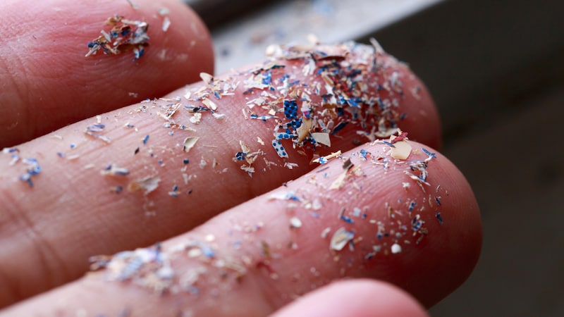 It is almost impossible to escape microplastics - they have even been detected on the polar ice caps. (Bild: Pcess609 - stock.adobe.com)