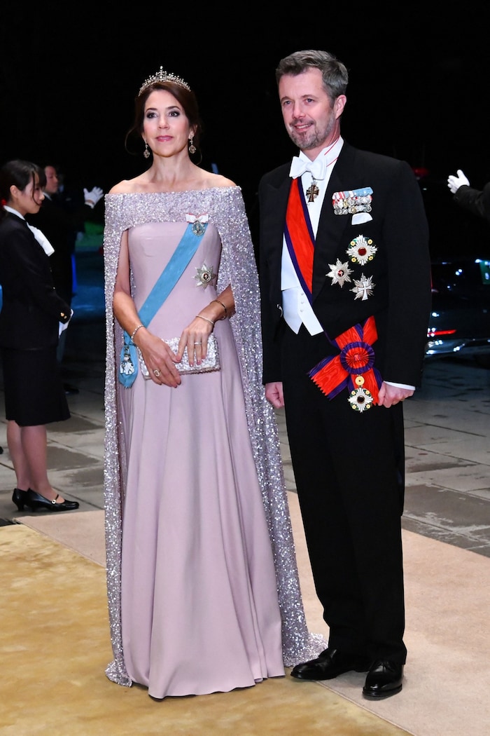 Mary legte im rosa Traumkleid einen wahrhaft royalen Auftritt hin.