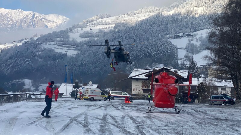 Unmittelbar nach dem Unglück wurde ein Großeinsatz gestartet. (Bild: ZOOM.TIROL)