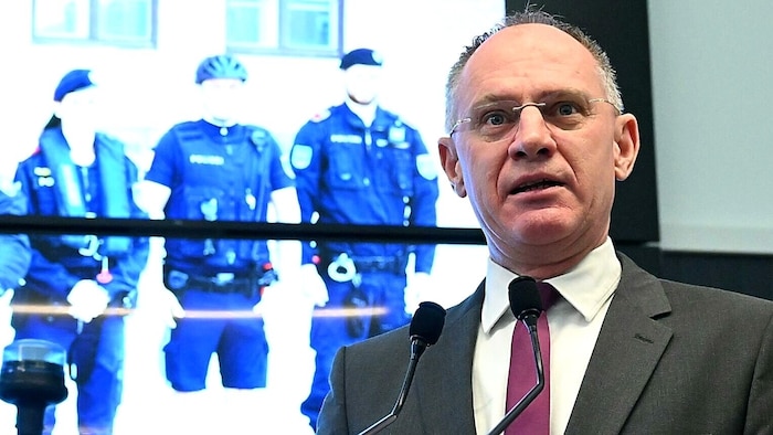 Die steirische SPÖ übt Kritik an Innenminister Gerhard Karner und fordert eine Abkehr der „Show-Politik“.