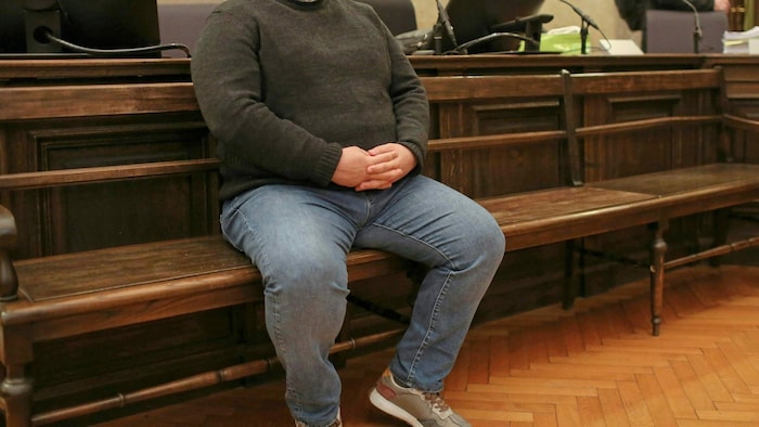 Ein 48-Jähriger wurde am Dienstag Dienstagmittag am Wiener Landesgericht vom Vorwurf der Beteiligung an einem versuchten Mord freigesprochen - er war im ersten Rechtsgang zu elf Jahren Haft verurteilt worden.