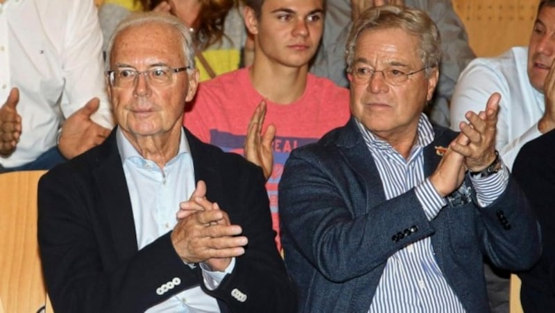 Franz Beckenbauer mit seinem langjährigen Freund Karl Reyer. (Bild: Andreas Tröster)