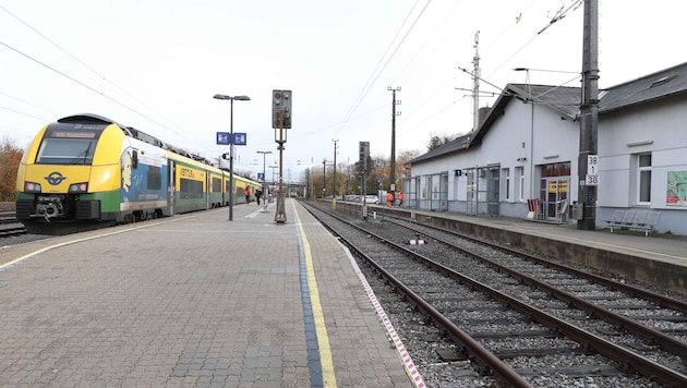 Ohne Ausbau bleibt Ebenfurth ein Nadelöhr im Zugverkehr. (Bild: Judt Reinhard)