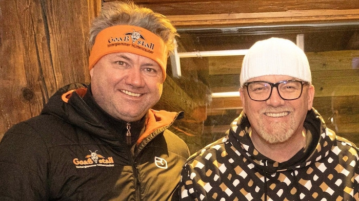 Der Vollblut-Musiker Backstage mit Hausherrn Toni Enn.