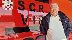 „SCR heißt SC Reisenberg, nicht Rapid“, betont Toni Polster grinsend. (Bild: Felix Cerny)