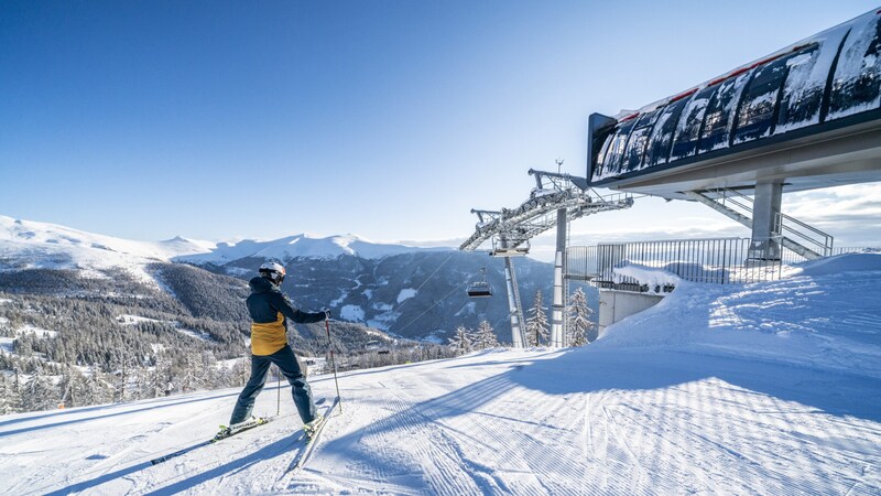 In den neuen Spitzeck-Sechser-Sessellift wurden rund 6,5 Millionen Euro investiert. (Bild: Bad Kleinkirchheimer Bergbahnen/Gert Perauer)