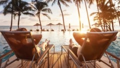 Traumplatz! Bei vielen Urlaubern beginnt der Liegen-Stress schon frühmorgens...