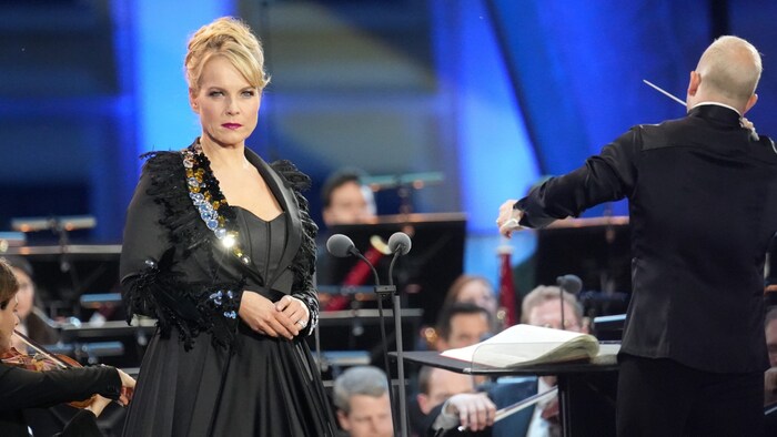 Elina Garanca wird ebenso wie Piotr Beczala den diesjährigen Opernball eröffnen.