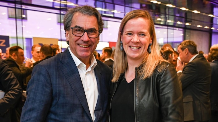 KTM-Boss Stefan Pierer und Marie-Louise Schnurpfeil (Linz Tourismus)