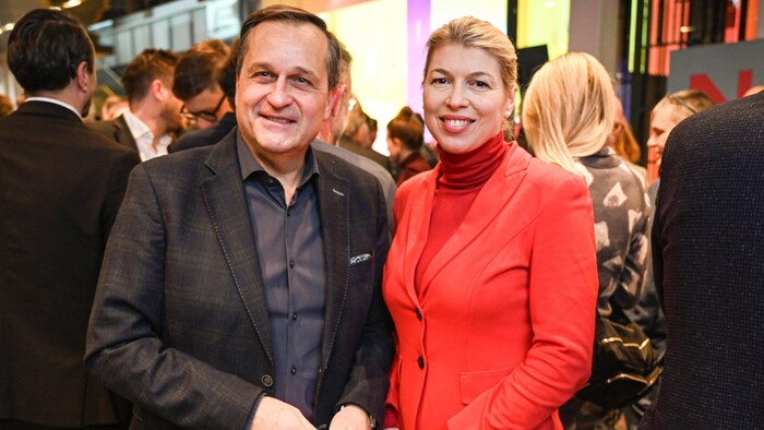 LIVA-Chef Dietmar Kerschbaum und Barbara Postl (Ärztekammer OÖ)