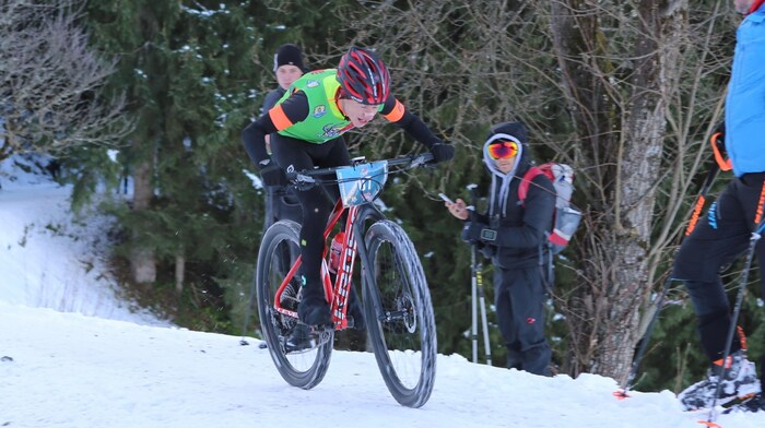 Dreimal ist Hochenwarter für sein Team schon mit dem Mountainbike beim „Rise and Fall“ ...