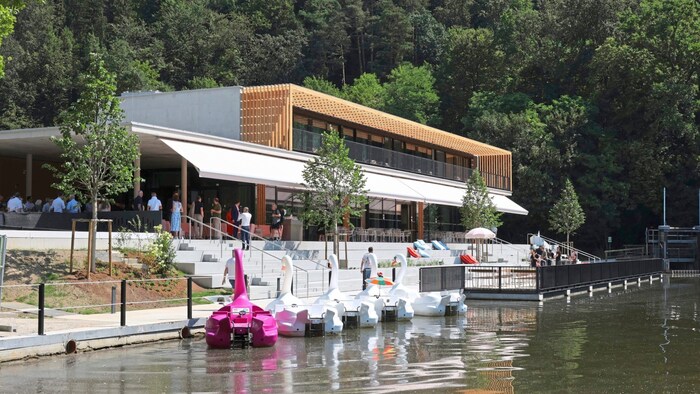 Das Waldcafé am Thalersee, das erst 2022 eröffnet hatte, soll bald neue Pächter haben