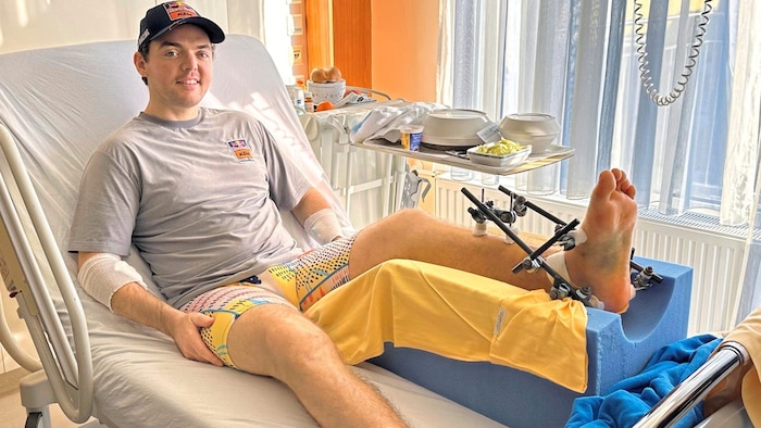 Matthias Walkner im Krankenbett