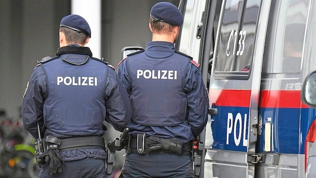 Police at the limit: the workload is increasing, the job is becoming more dangerous. (Bild: P. Huber)
