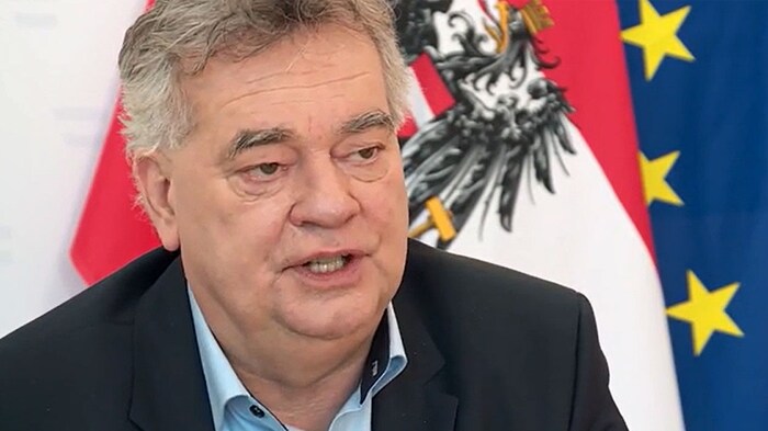 Vizekanzler Werner Kogler (Grüne) geht trotz Gerüchten davon aus, dass die Nationalratswahl im ...