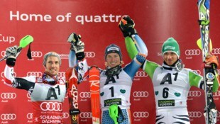 Am 28. Jänner 2014 sicherte sich der damals 19-jährige Henrik Kristoffersen (M.) den Sieg beim Nightrace in Schladming vor Marcel Hirscher (l.) und Felix Neureuther (r.). (Bild: GEPA pictures)